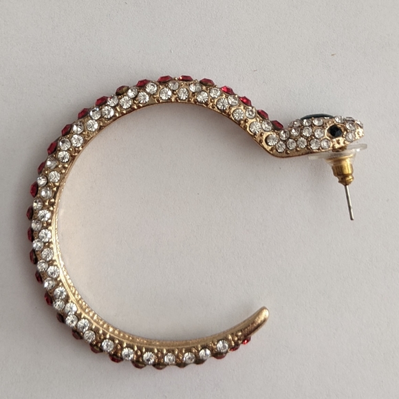 Golden rhinestone snake earrings - Picture 4 of 5